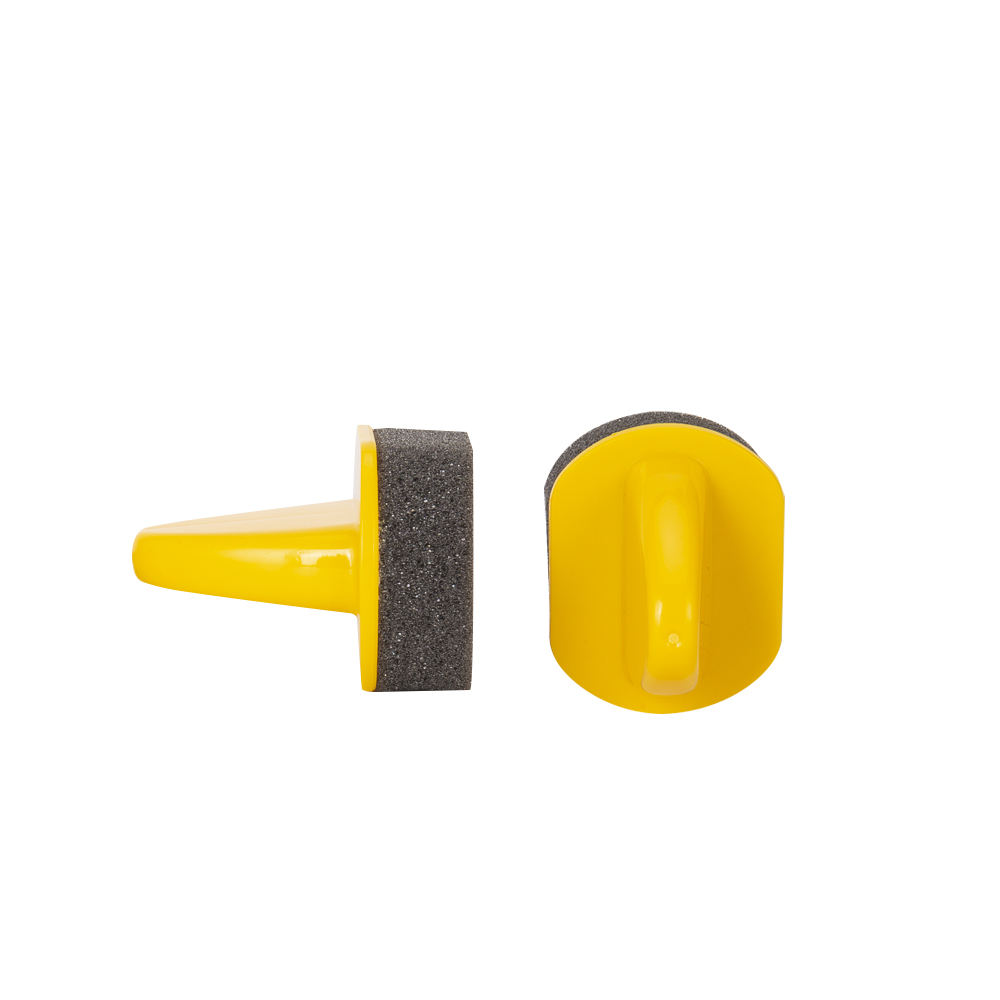 CLEAN WORLD High Quality Household Cleaning Brush Durable Sponge Wiping Shoes Brushes with Plastic Handle