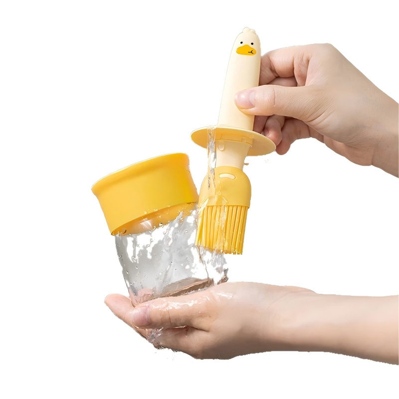 CLEAN WORLD Kitchen Grill brush 2pcs Oil Dispenser with Brush Leak Kitchen Oil Bottle for Cooking Baking Frying and Bbq Transparent Design Compact and Convenient