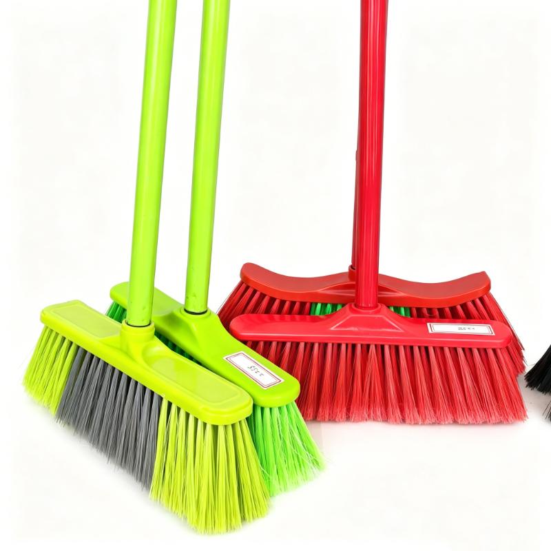 CLEAN WORLD Hot Selling Household Indoor Outdoor Floor Cleaning Broom Customized Color Plastic Broom Brushes with Handle