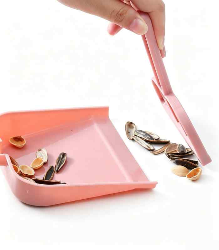 CLEAN WORLD Household Cleaner Tools Desktop Mini Broom Set Small Keyboard Cleaning Brush With Dustpan