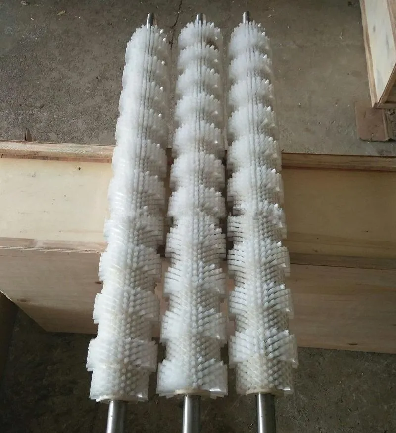 CLEAN WORLD Customized Industrial Nylon Bristle Spiral Punched Cleaning Brush Roller