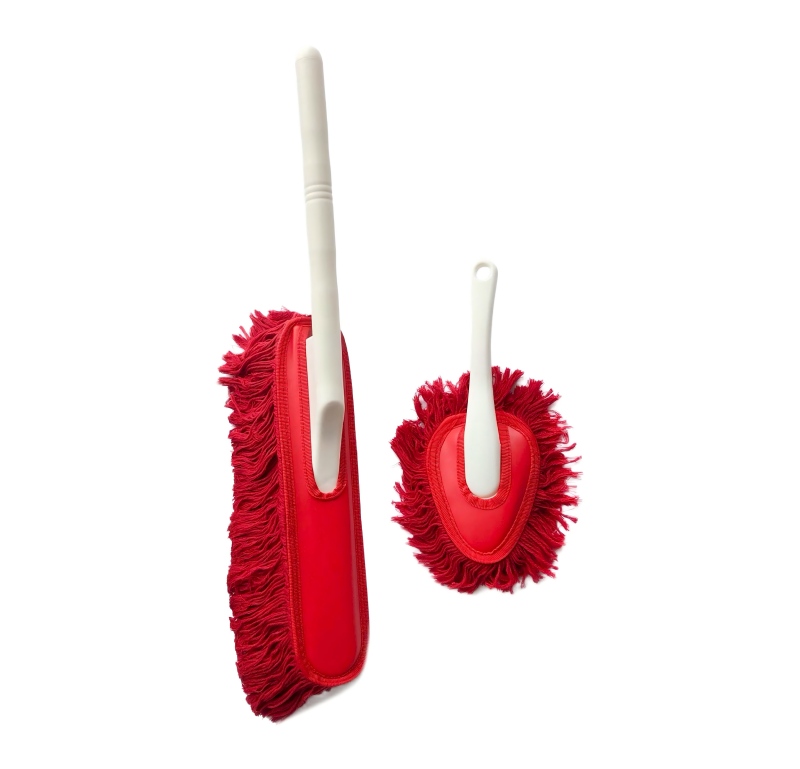 CLEAN WORLD Car body brush, The Original Detailing Kit with Plastic Handle, Model Number: 62445 , Red