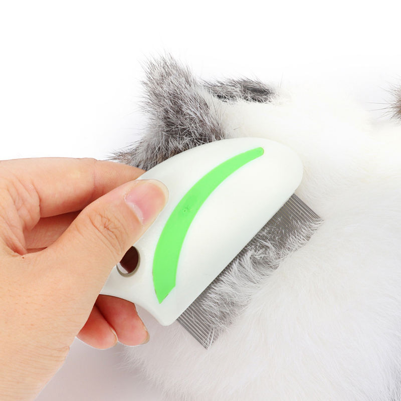 CLEAN WORLD Hot Selling Small Animal Lice Flea Remover Comfortable Rabbit Comb with Plastic Handle Pet Grooming Tool for Cats and Dogs