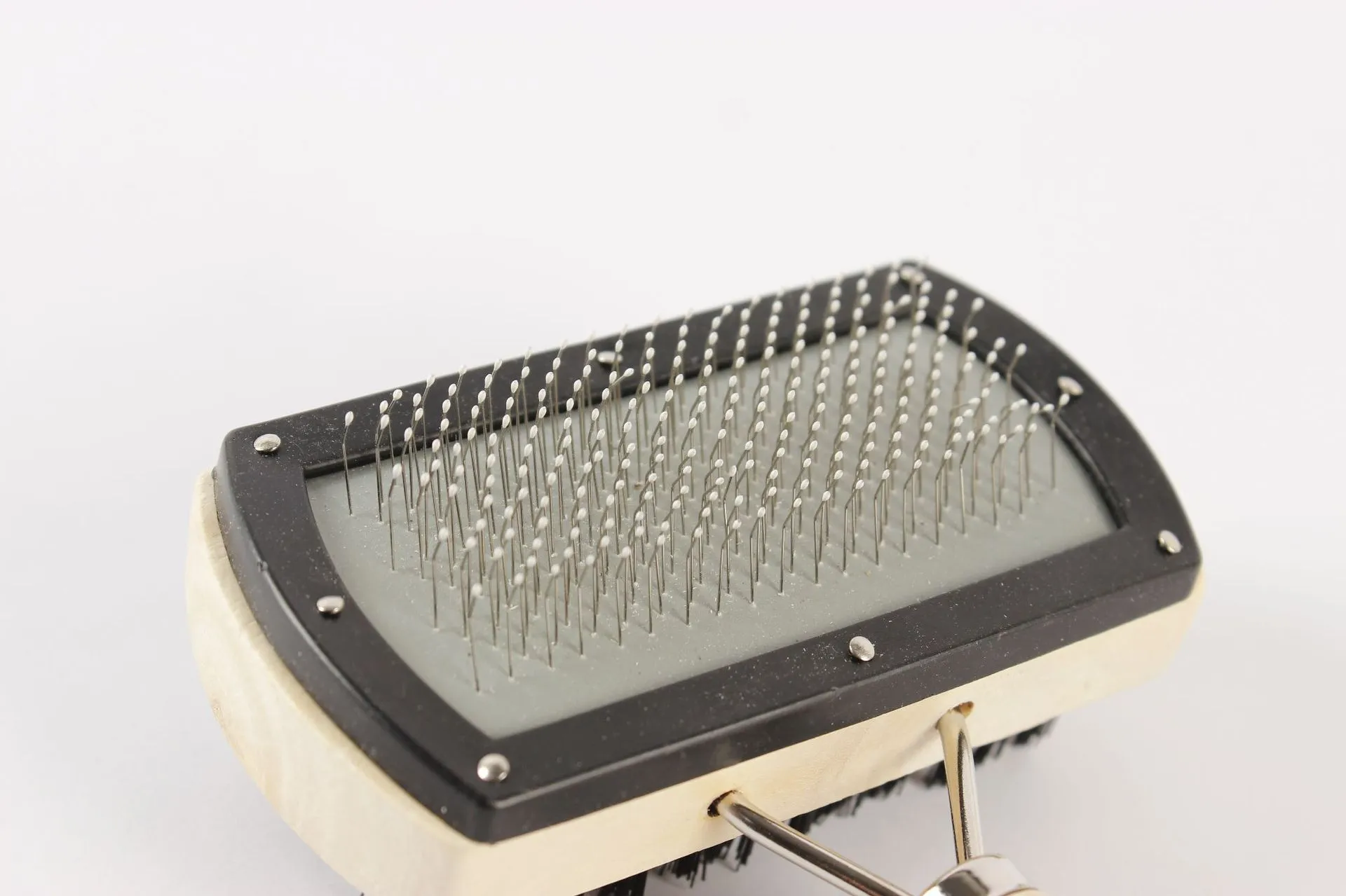 CLEAN WORLD Double Sided Pet Comb Anti Static Massage Detangling Brush for Teddy Golden Retriever Cat Dog Grooming