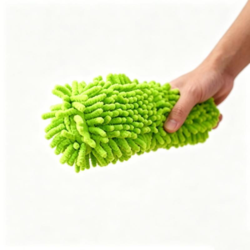 CLEAN WORLD Heavy Duty Dusting Kit Washable Microfiber Feather Dusters  with Stay-On Duster Hook