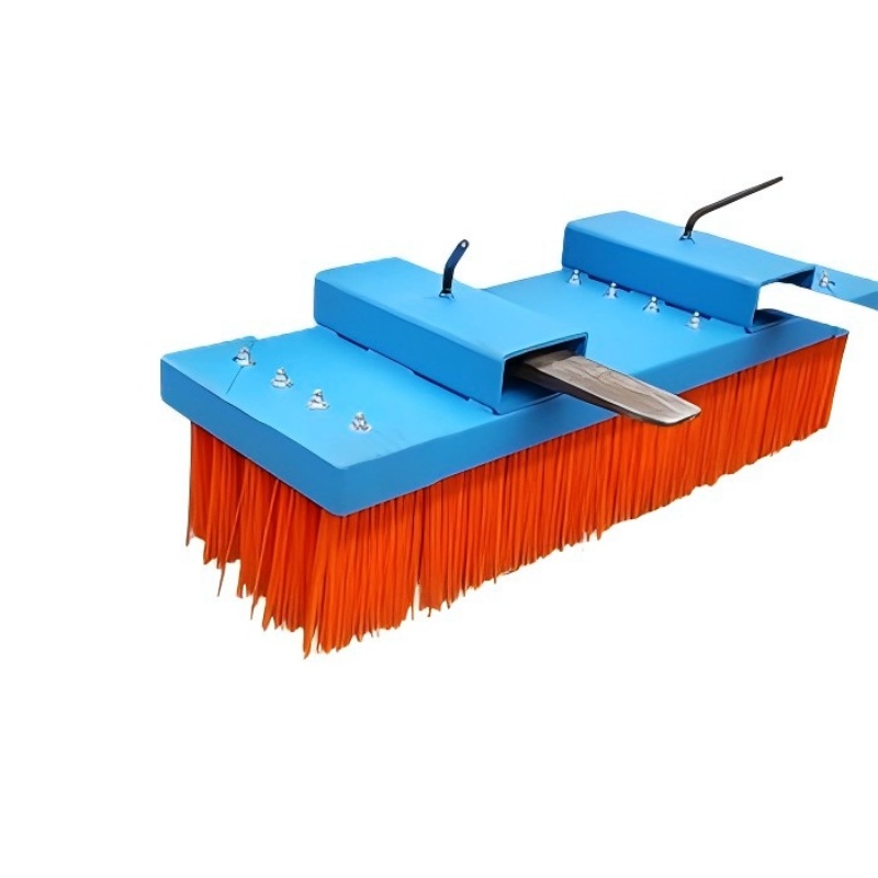 CLEAN WORLD Industrial Lath Strip Brush Factory Forklift Road Cleaning Sweeper Brush Attachment