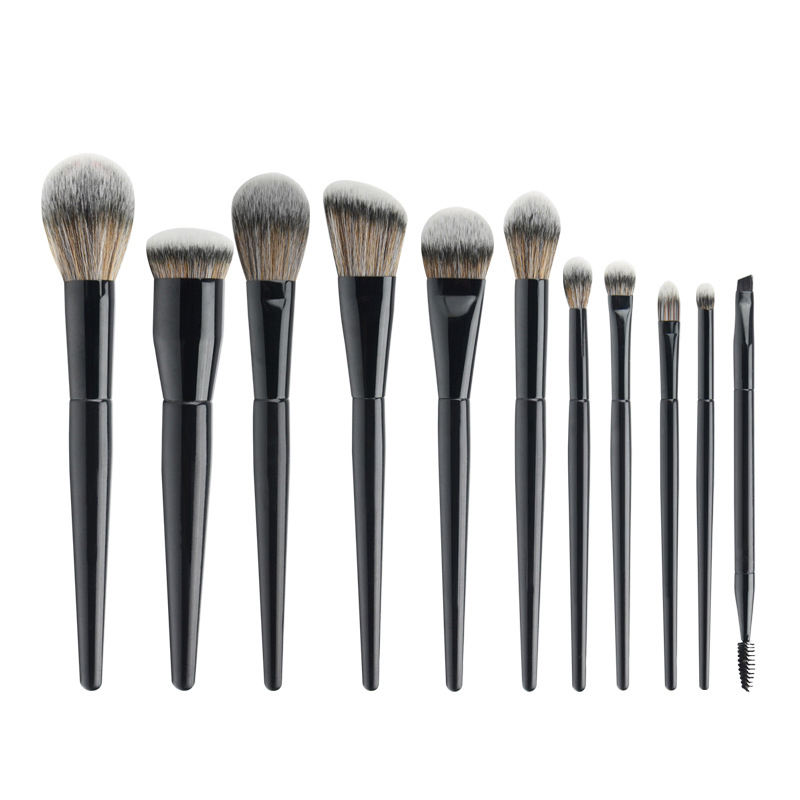 CLEAN WORLD 11Pcs Makeup Brush Set Professional Grade Labeled Large Foundation Powder Contour Concealer eyeshadow Blush EyeLiner Make up Brushes
