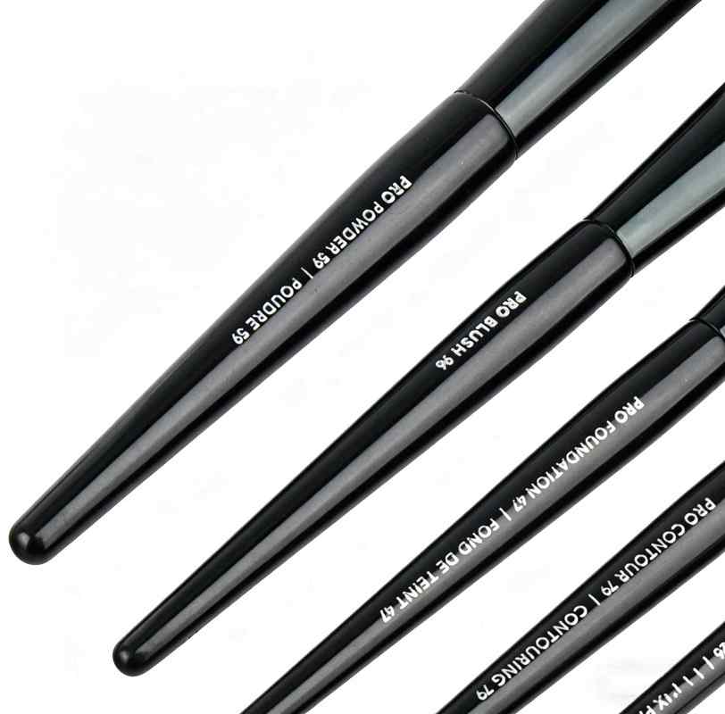 CLEAN WORLD 11Pcs Makeup Brush Set Professional Grade Labeled Large Foundation Powder Contour Concealer eyeshadow Blush EyeLiner Make up Brushes