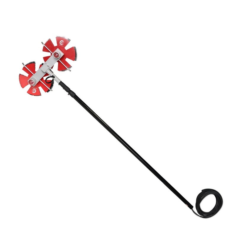 CLEAN WORLD Industrial Solar Panel Brush Dry Wet Washing Soft-Bristled Solar Panel Cleaning Brush with Lithium Battery for PV Rooftop Mountain Farming System Maintenance