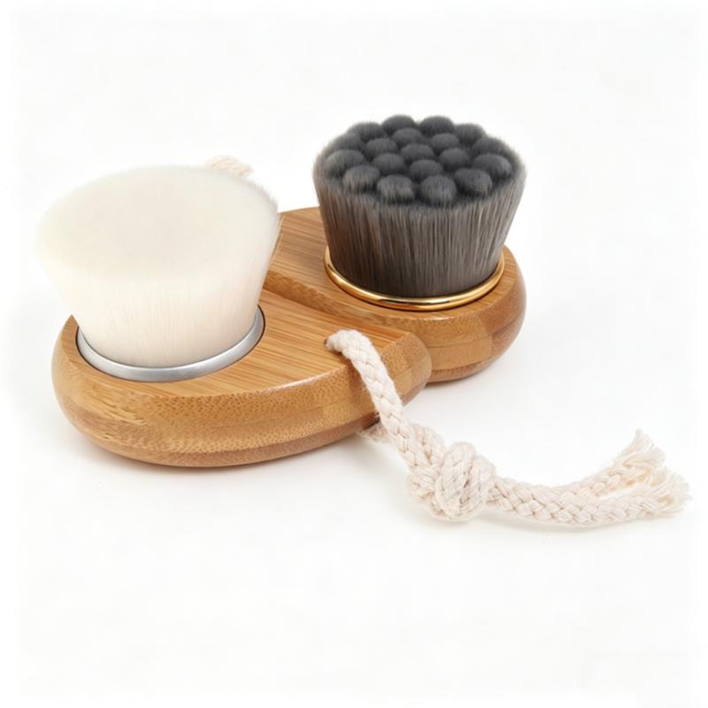 CLEAN WORLD Soft Bristle Facial Cleaning Brush, Manual Makeup Remover Face Cleanser Brush with Wooden Handle, Bamboo Charcoal Cosmetic Brush