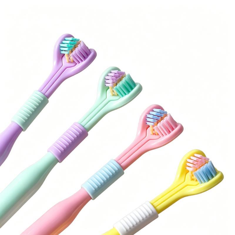 CLEAN WORLD 3x Cleaning Power Children's Toothbrush with Tongue Cleaner, Ergonomic Handle, Gentle for Kids