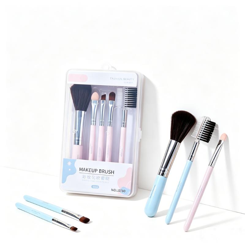 CLEAN WORLD Small & Portable 5PCS Makeup Brush Kit with Storage Case, Ideal for Travel & Daily Use