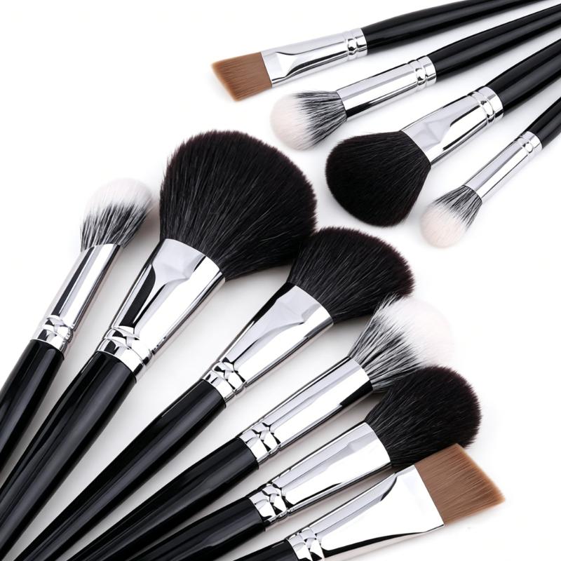 CLEAN WORLD Professional Makeup Brushes Set Foundation Powder Blush Eyeshadow Brushes, Soft Bristles, Complete Makeup Brush Kit for Beginners & Artists