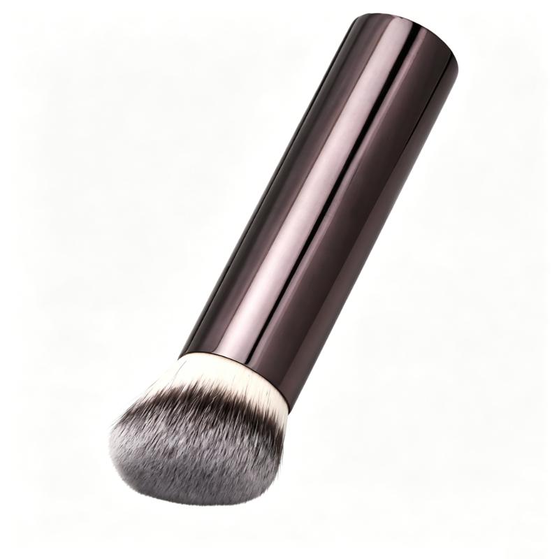 CLEAN WORLD Angled Foundation Brush, Premium Synthetic Bristles Blending Brush for Liquid, Cream & Powder Makeup, Flawless Base Makeup Tool