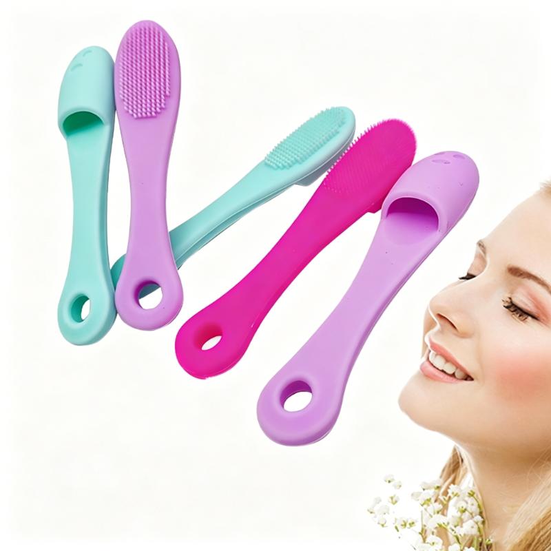 CLEAN WORLD Silicone Facial Cleansing Brush, 2-in-1 Soft Face Scrubber for Deep Pore Cleansing, Exfoliating & Blackhead Removal
