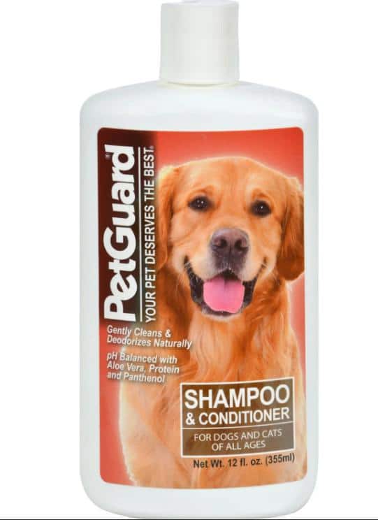 CLEAN WORLD Eco‑Friendly Unscented Oatmeal Aloe Pet Shampoo, Hypoallergenic Soothing Bath Wash for Dogs & Cats