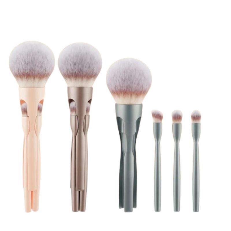 CLEAN WORLD Portable 4-in-1 Makeup Brush - Detachable Face & Eye Brush Combo, Soft Synthetic Hair for Travel