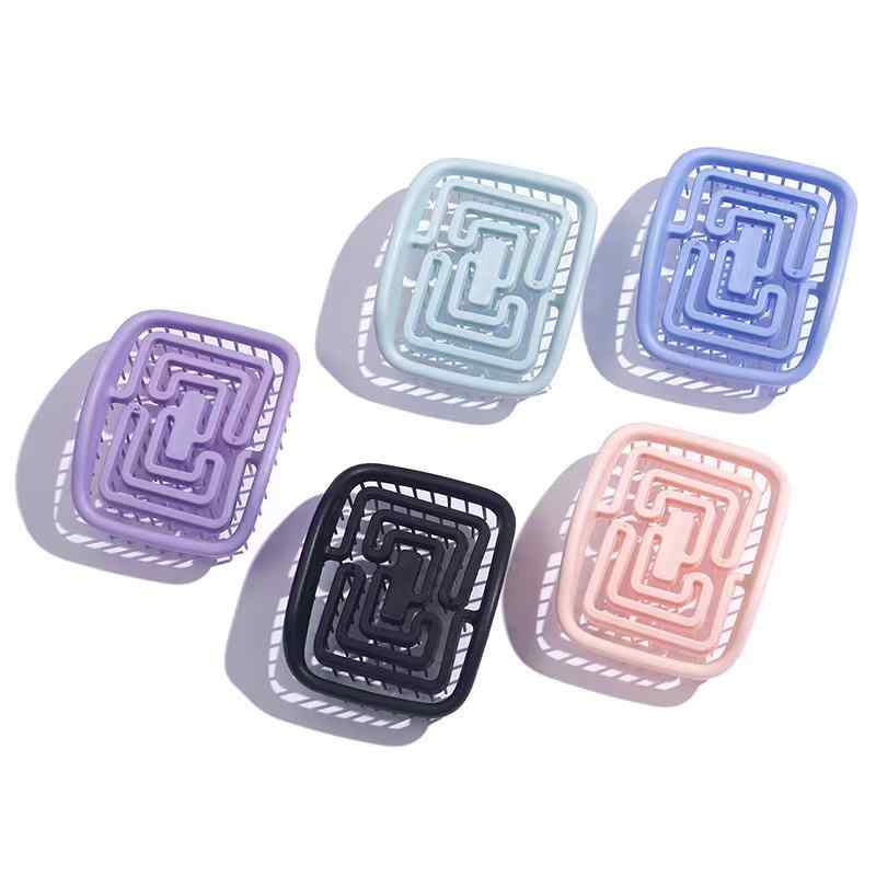 CLEAN WORLD Maze‑Style Hollow Scalp Massager Brush | Soft Silicone Hair Shampoo Comb for Deep Cleaning & Relaxing Massage